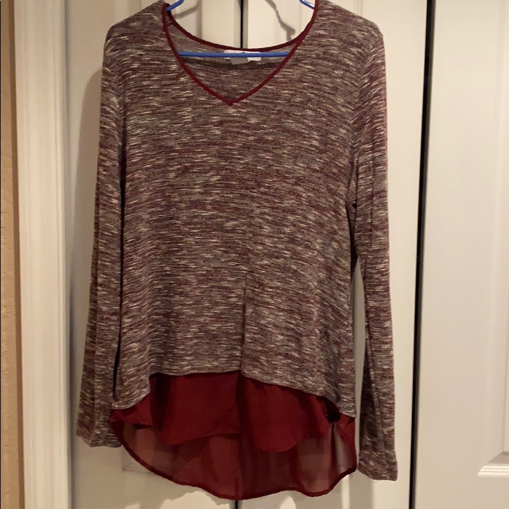 Long sleeve maroon high low Liz Claiborne sweater